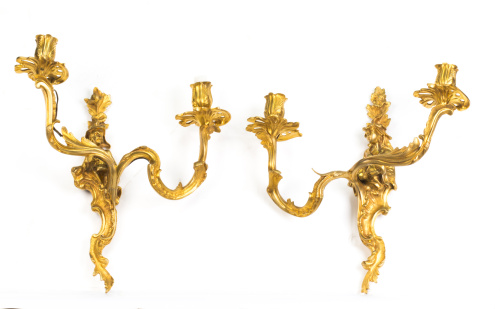 Pareja de apliques de bronce dorado.Trabajo francés, S. X