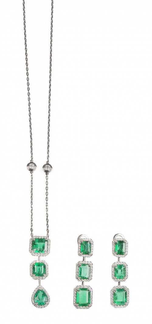 Conjunto de pendentif y pendientes de esmeraldas colombiana