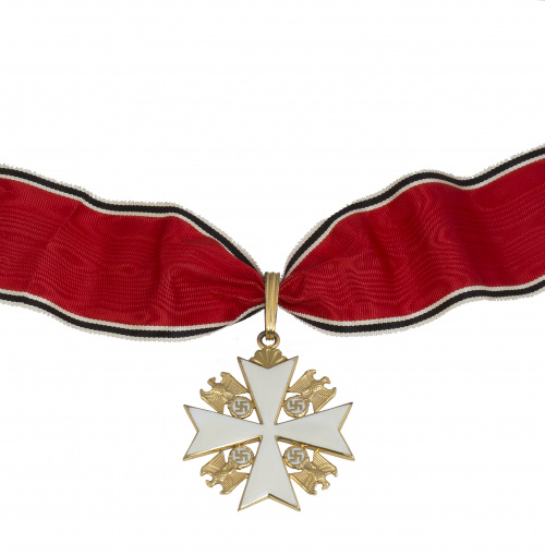 Estuche dos condecoraciones de la órden del Aguila alemana: