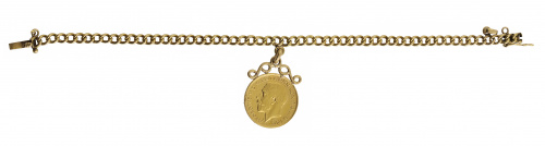 Pulsera de cadena barbada con moneda colgante de un soberan