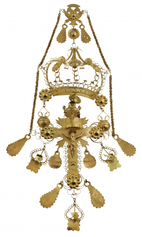 Emprendada tradicional ibicenca compuesta por tres piezas: 