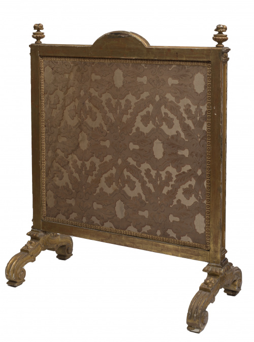 Paravant estilo Luis XVI en madera tallada y dorada.Traba