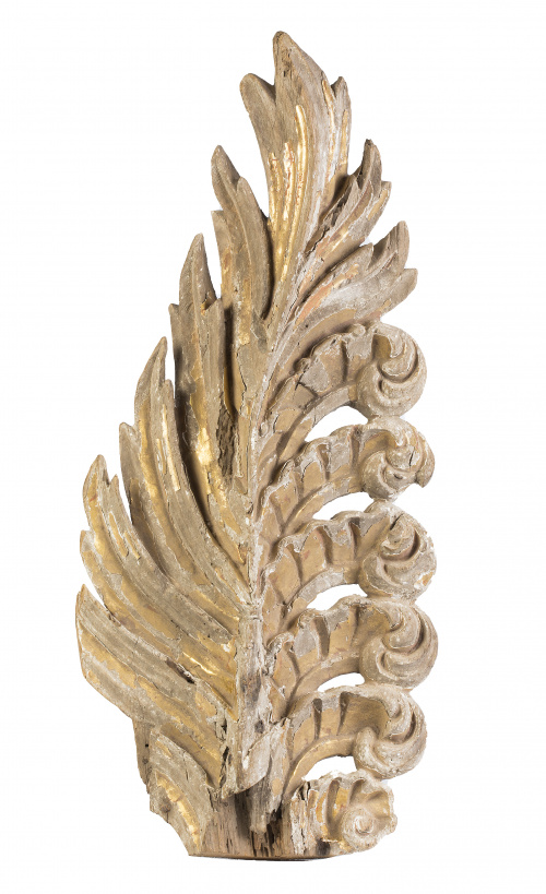 Palma en madera tallada y dorada.Trabajo español, S. XVII