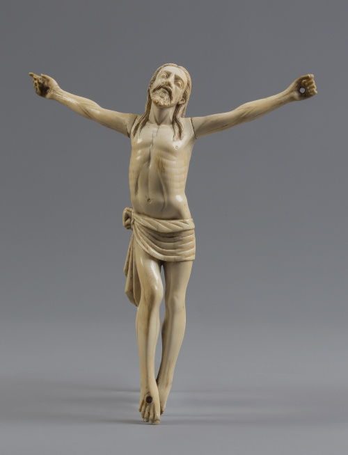 Cristo expiranteEscultura en marfil talladoEscuela colo