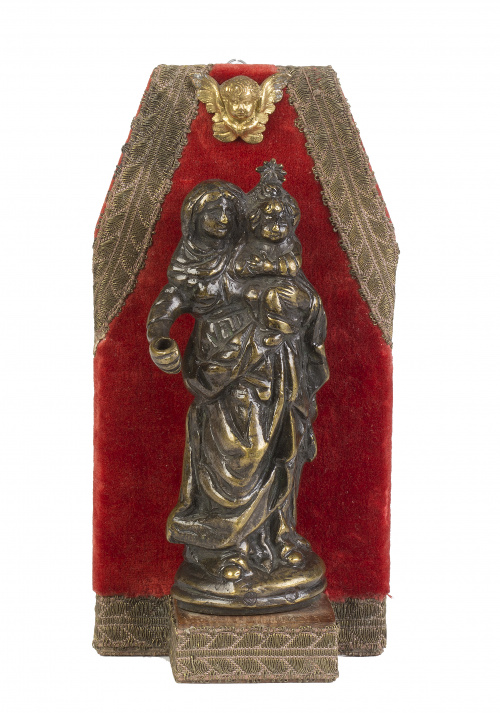 Virgen con Niño en bronce, S. XVII