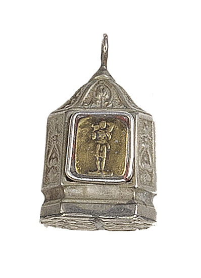 Colgante relicario en metal con San Agustín y el Buen Pasto