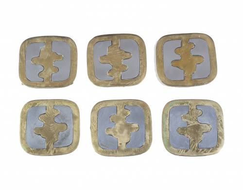 David Marshall.Juego de seis posavasos, de latón y alumin