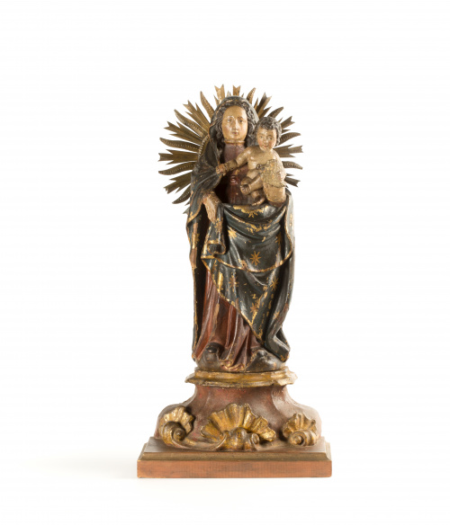 Virgen con Niño en madera tallada, policromada y doradaEsc