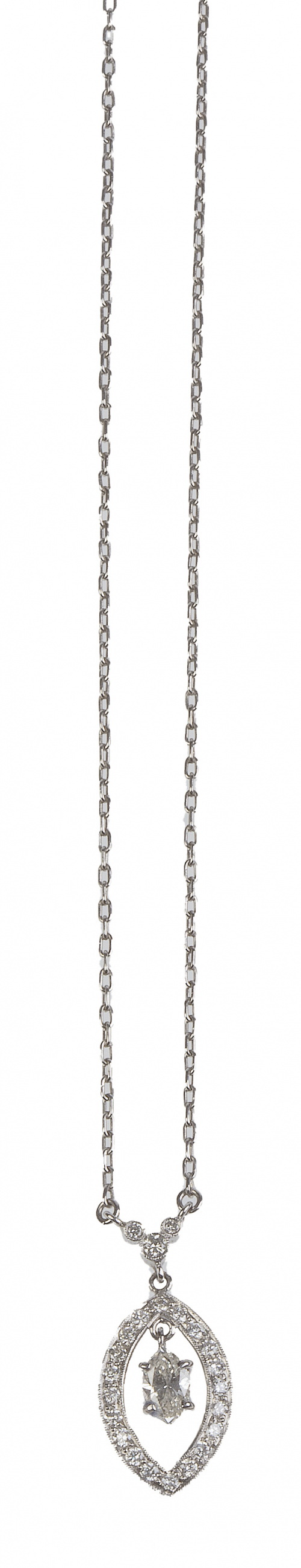 Pendentif con centro ojival de brillantes con diamante tall