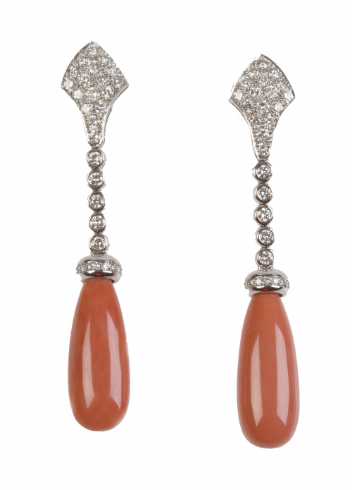 Pendientes largos con perillas de coral colgantes de línea 