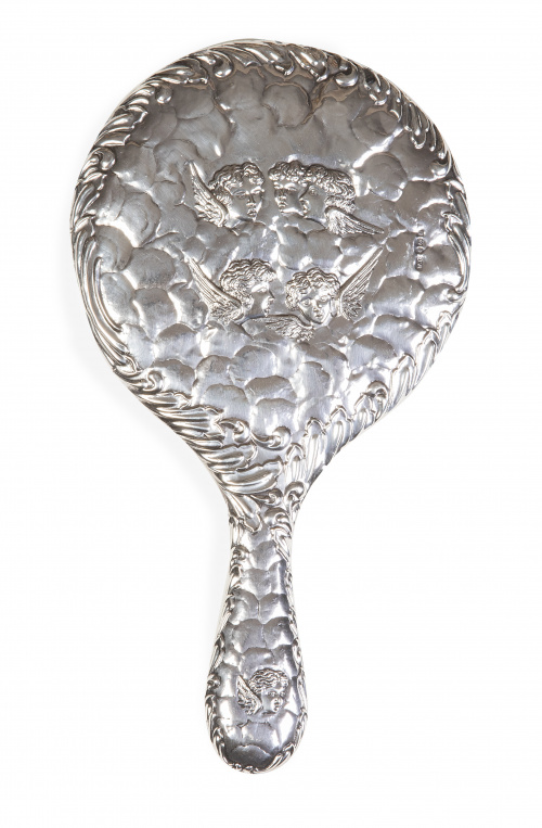 Espejo de tocador eduardino de plata, decorado con querubin