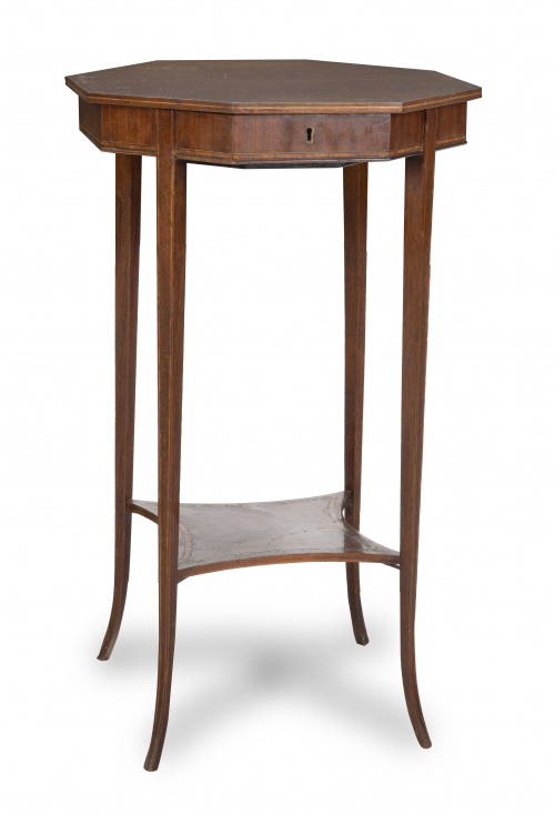 Costurero eduardino.Inglaterra, pp. del S. XX.