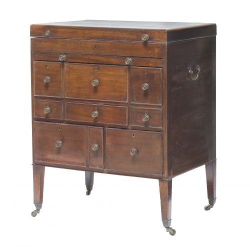 Mueble de campaña Jorge III de madera de caoba.Trabajo in