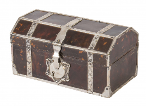 Cofre de carey y plata. Trabajo indoportugés, S. XVII - X