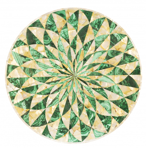 Tapa de mesa circular en piedras duras.