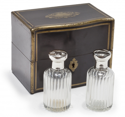 Licorera de madera ebonizada Napoleón III.Trabajo francés