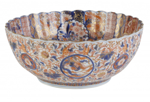 Cuenco en porcelana japonesa imari. Japón, pp. del S. XX.