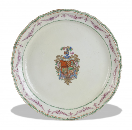 Plato en porcelana para la exportación al mercado español.