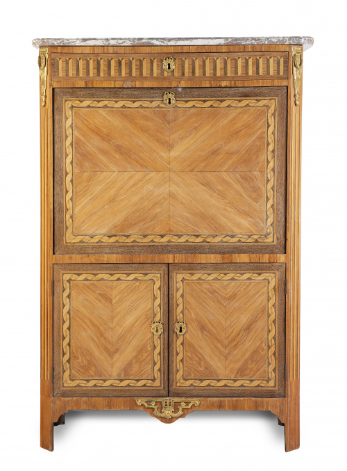 Bureau á abattant Luis XVI con marquetería, bronces dorados