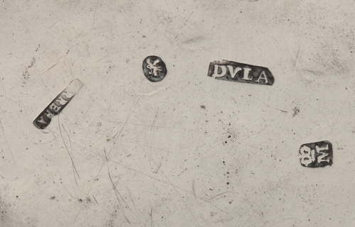 Plato de plata en su color.Joaquín Dávila, Méjico, S. XIX.