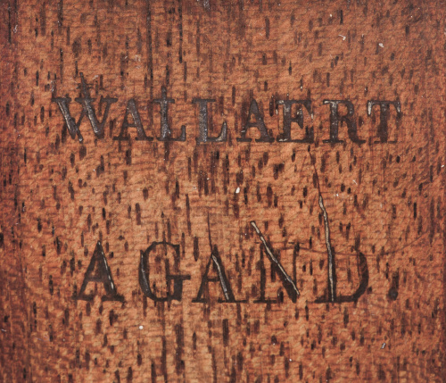 Wallaert Agand.Cómoda en madera de palma de caoba, caoba 