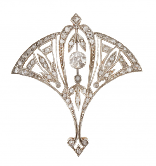 Broche Belle Epoque en forma de abanico calado con diamante