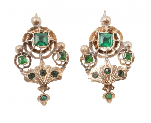 Pendientes largos de pp. S. XX con motivos florales de sími