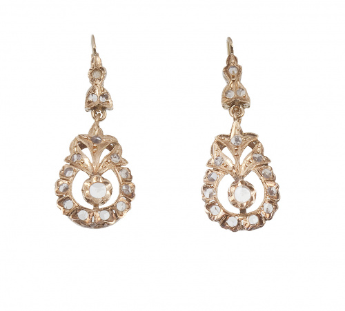 Pendientes largos de pp. S. XX de zafiros blancos