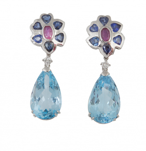 Pendientes largos con perillas de topacio azul colgantes de