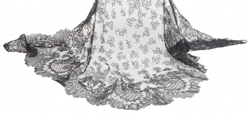 Velo de misa de encaje en negro con decoración de flores, p