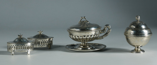 Dos especieros Carlos IV de plata punzonadaTrabajo español