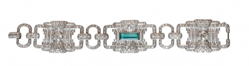 Brazalete ancho Art- Decó c. 1920 de platino y brillantes, 