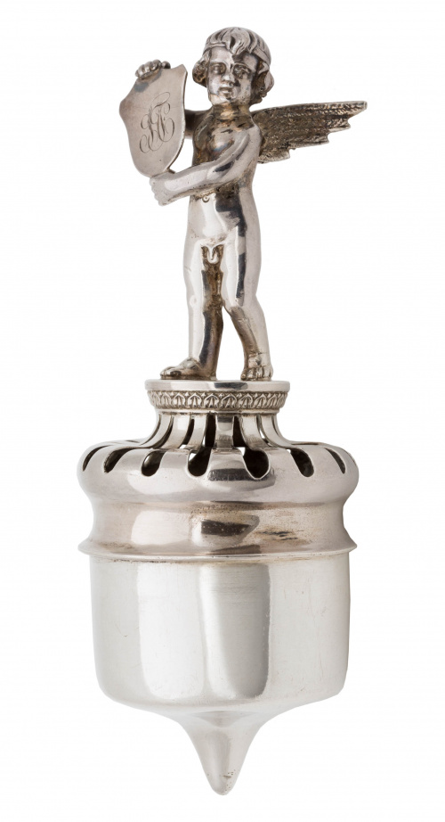 Escribanía de plata en su color.Madrid, Villa y Corte, Ma