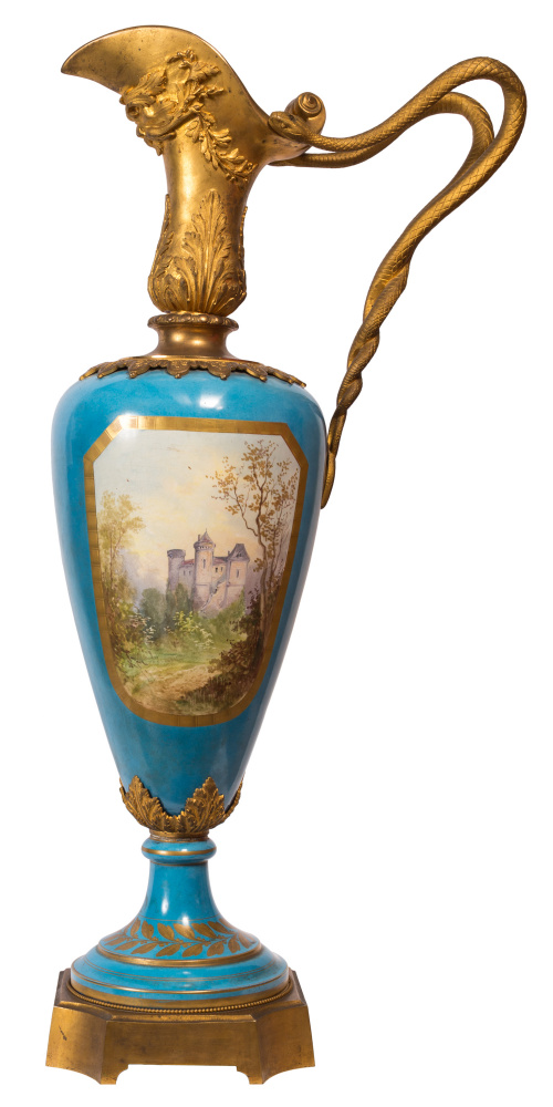 Importante pareja de jarras a la manera de Sévres en porcel