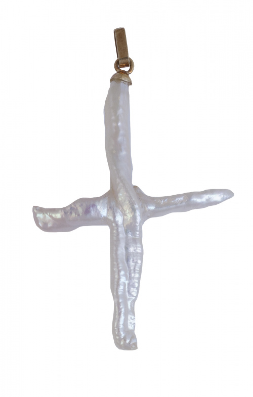 Colgante de perla barroca en forma de cruz