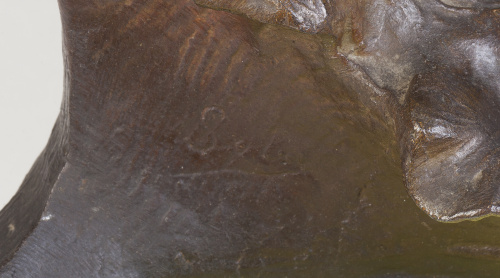 Escultura femenina "Art-nouveau" en bronce.Firmada "Sola"