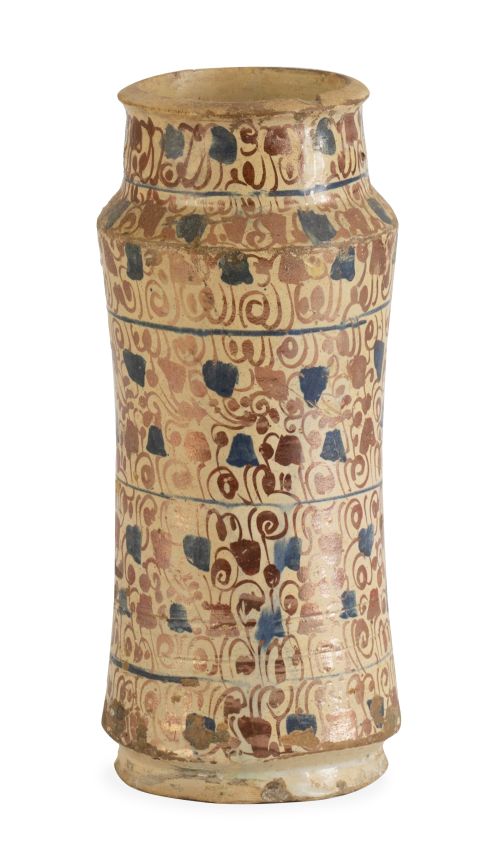 Bote de cerámica esmaltada de reflejo metálico y azul.Man