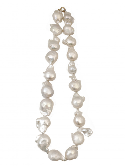 Collar de veinte perlas barrocas de los Mares del Sur 