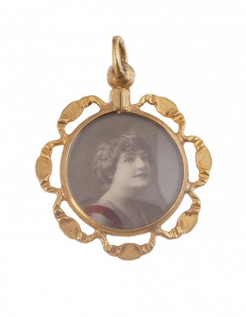 Colgante portafotos con marco lobulado 