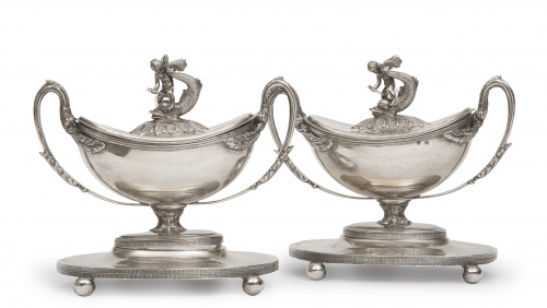 Pareja de salseras de estilo imperio. Con marcas.López, M