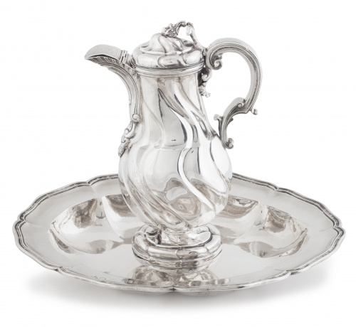 Jarro y palangana rococó en plata en su color, fundida, mol