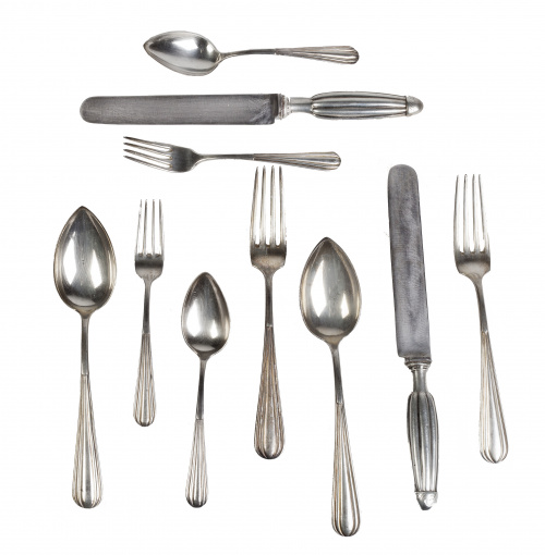 Cubertería de plata gallonada. Juan Sellán, Madrid Villa 