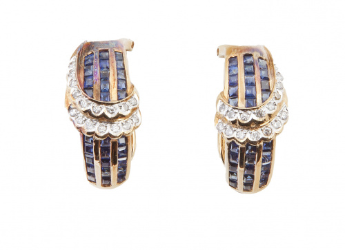 Pendienntes de zafiros calibrados y brillantes en banda arq