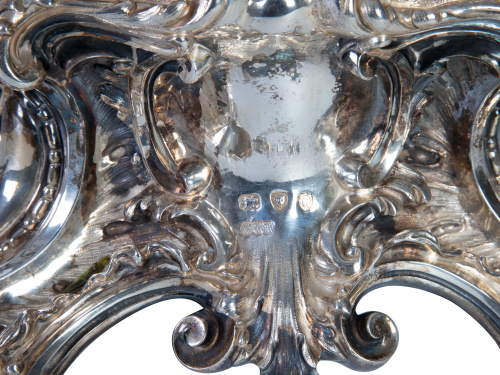 Pareja de candelabros victorianos de plata de siete brazos 