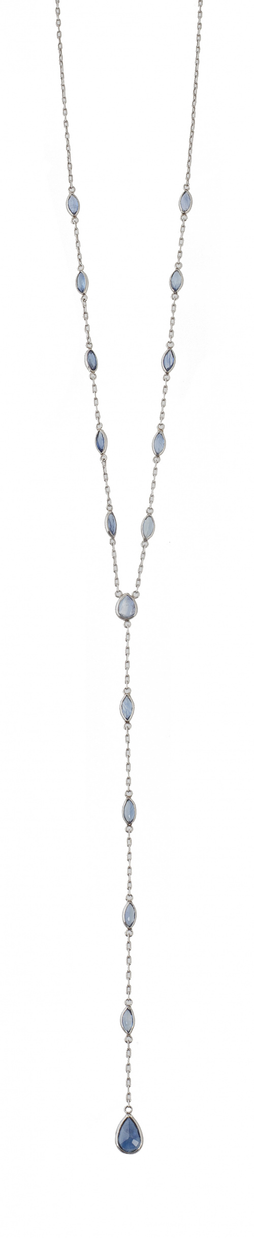 Collar de cadena con zafiros de talla marquisse y línea cen