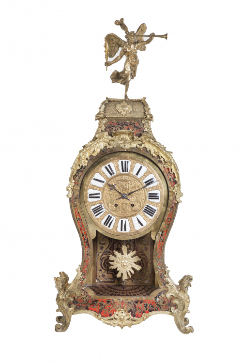 Reloj de estilo Luis XIV de estilo Boulle en bronce dorado 