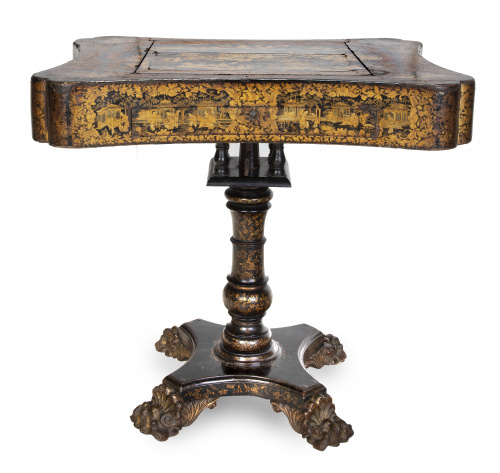 Mesa de backgammon de madera lacada y dorada con tapa rever