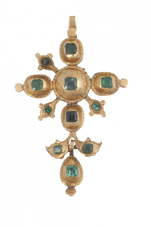 Cruz colgante de esmeraldas S. XVIII-XIX