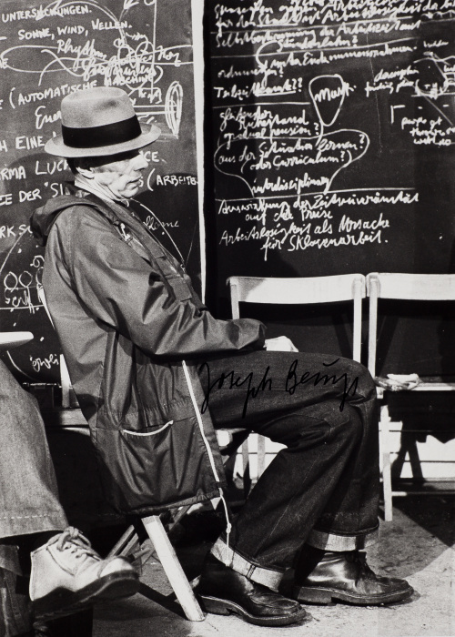 JOSEPH BEUYS (Krefeld, 1921 - Düsseldorf, 1986)“Output”, 1