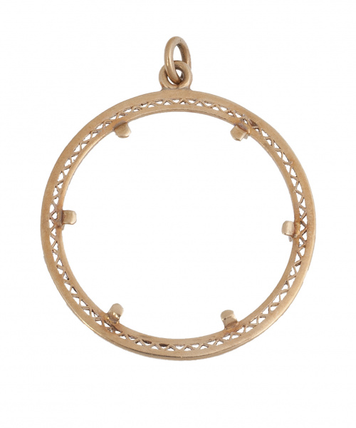 Colgante de marco circular con decoración calada de triángu